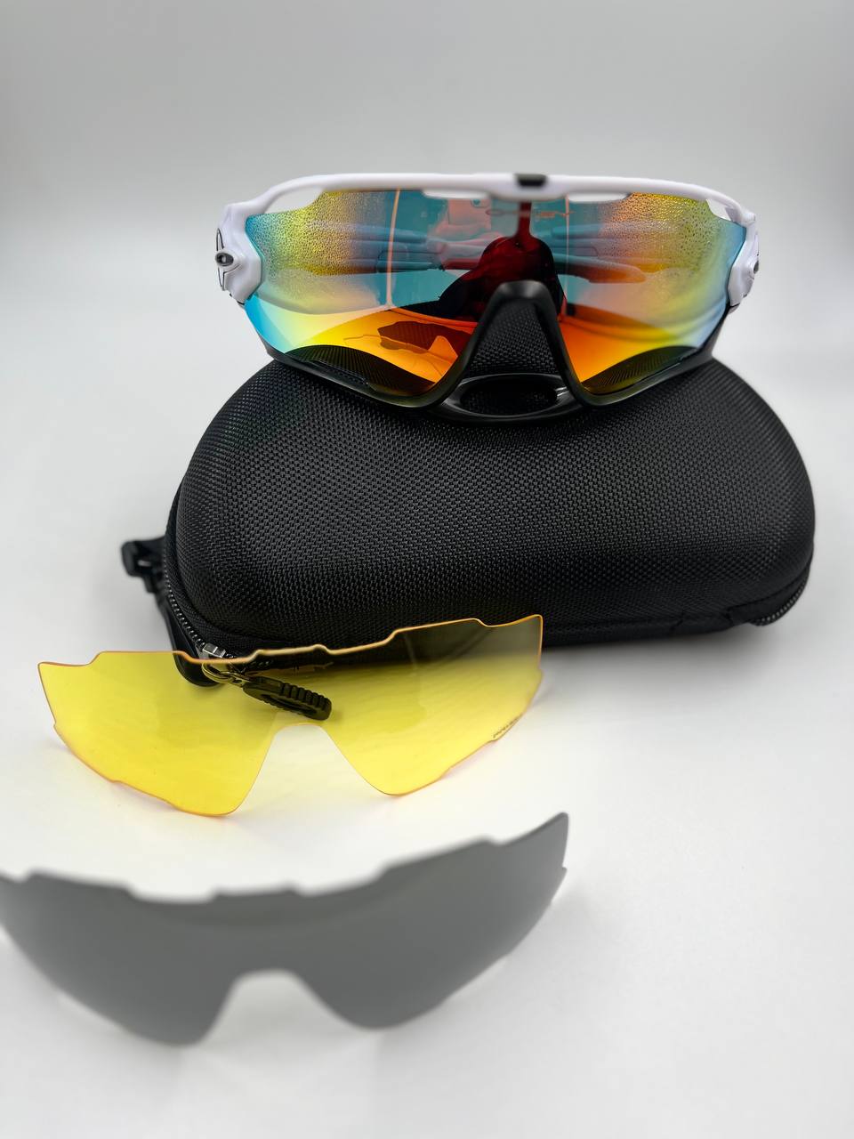 OAKLEY JAWBREAKER